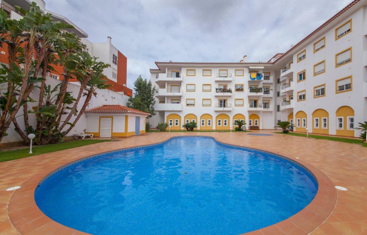 B41 - Windmill Modern With Pool Apartment Lagos Exterior photo